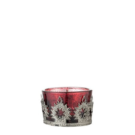 Pomegranate and Silver Verdia Votive/Tealight Set x 3  Beautiful Pomegranate and silver coloured votive with lovely detailing from Lene Bjerre.  The votive measures H3.5xØ5 cm is made of glass and is decorated with a lovely metal detail which is our very own design.  Create a true festive spirit by placing the Verdia votive on one of our beautiful decorative trays along with pine cones, figurines and other beautiful seasonal decorations that are suitable for both the season and the mood.  Dimension: 3.5 cm.